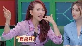 木夕爱摄影吃瓜,捕捉瓜田里的光影瞬间